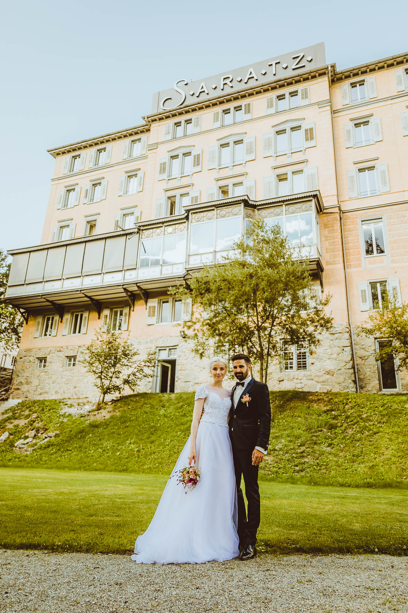 Export x3 Styled Shoot Saratz 75 Styled Shoot Saratz